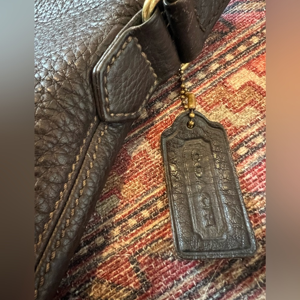 Genuine Coach 4907 Brown Leather Shoulder Bag - Picture 3 of 8
